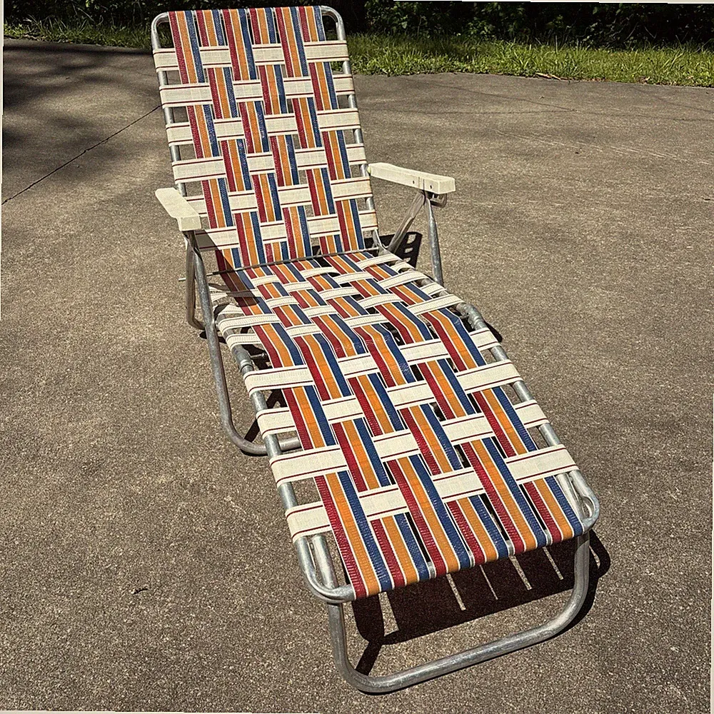 VTG Webbed Aluminum Nylon Folding Lounge Chair Chaise Beach Blue Red Yellow GUC